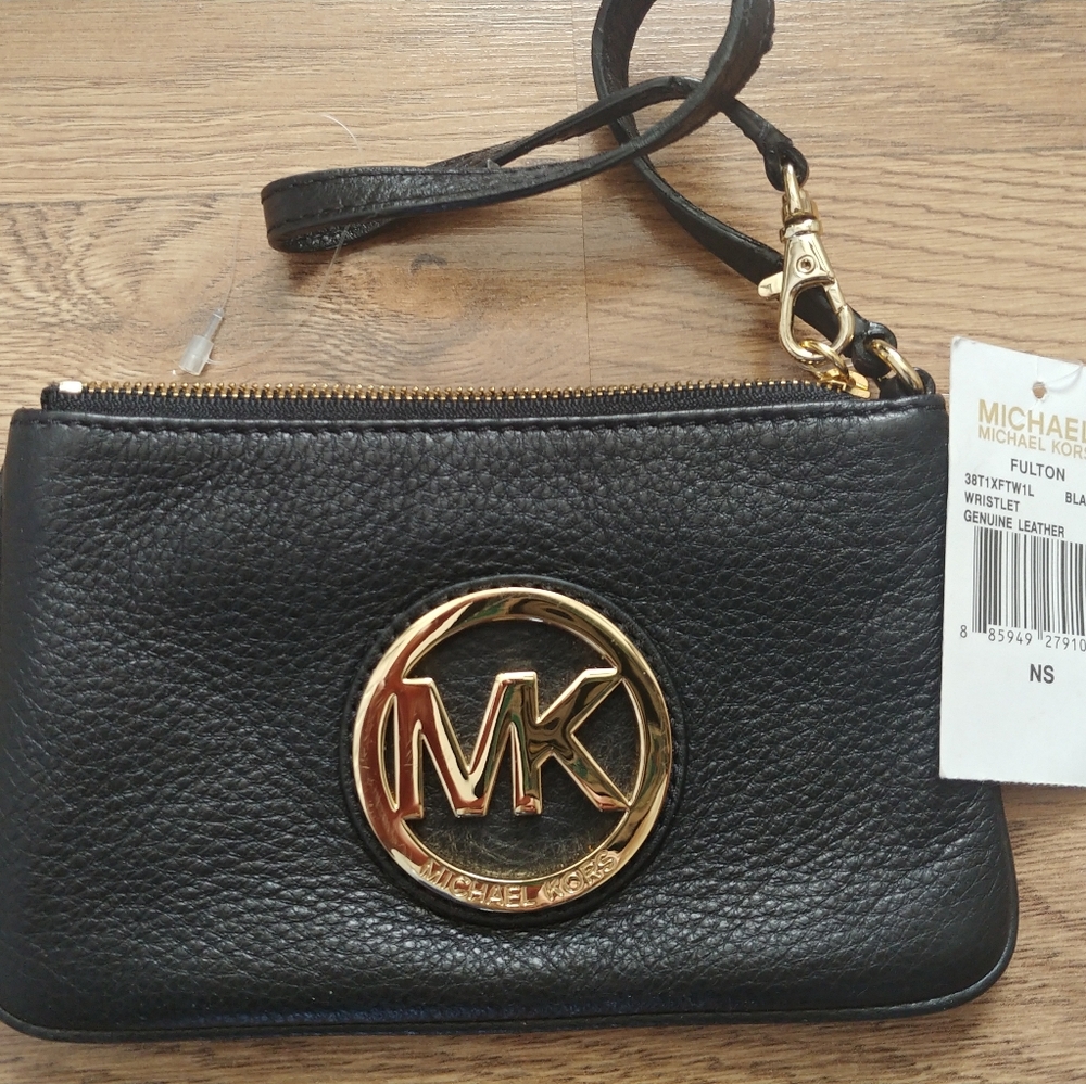 Michael Kors Black Leather Wristlet